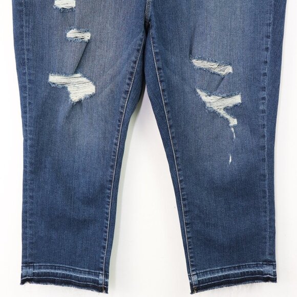 Torrid Crop Sky High Skinny Premium High-Rise Jeans 18 Distressed‎ Brighton - Picture 5 of 8